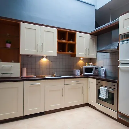 The Key Collection Temple Bar Apartment