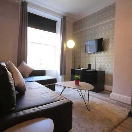The Key Collection Temple Bar Apartment